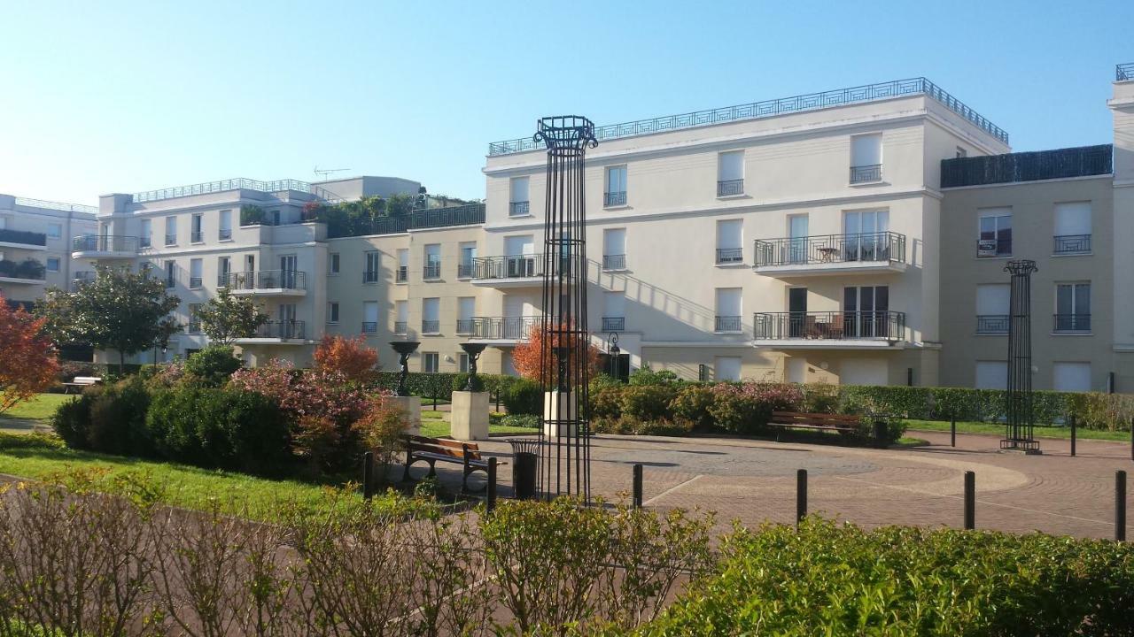 Avec Rez De Jardin à Disneyland Appartement *