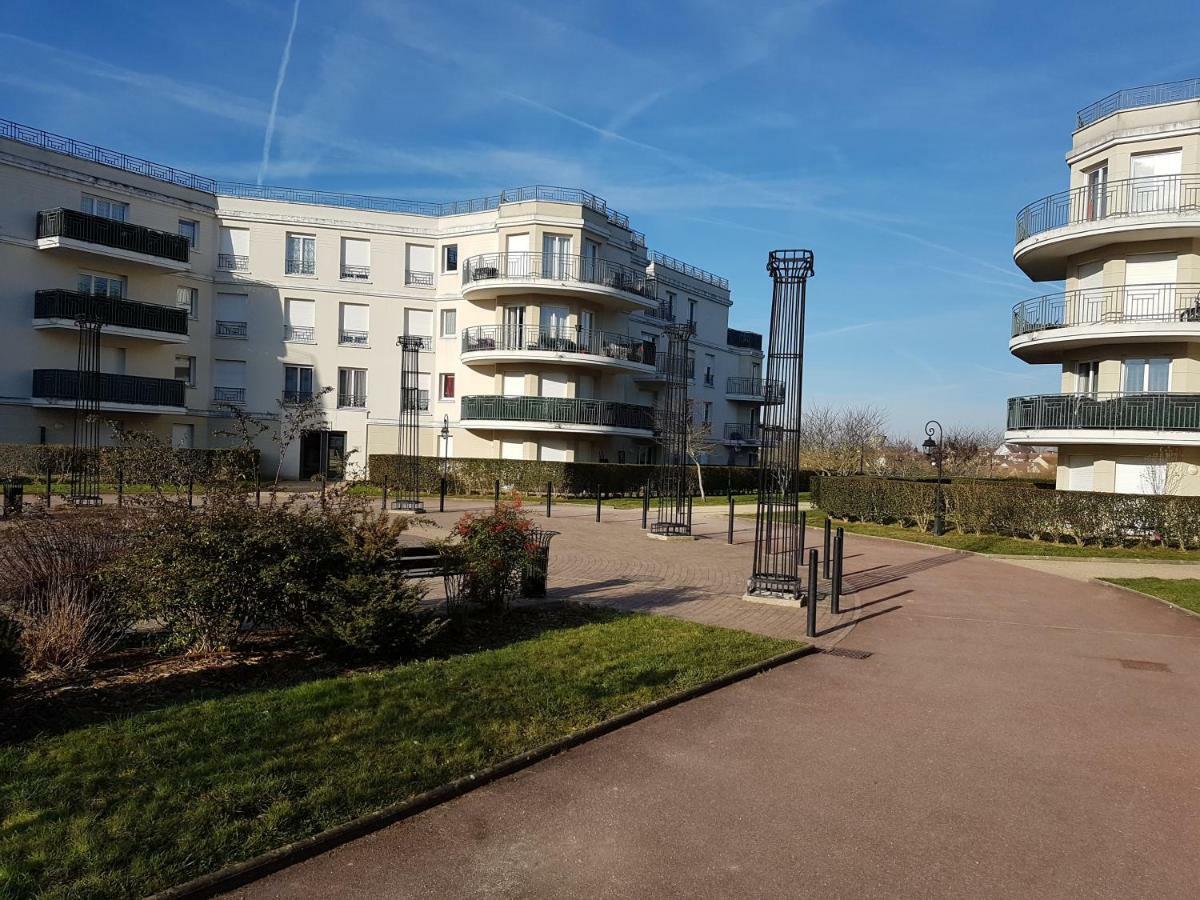 Avec Rez De Jardin à Disneyland Appartement *
