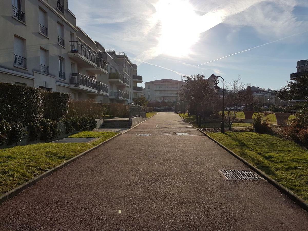 Avec Rez De Jardin à Disneyland Appartement